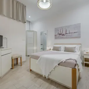 Maison d'hôtes Victoria Luxury Centre